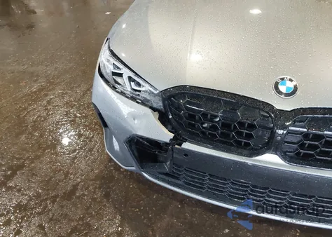 2023 BMW 3 Series M340I xDrive z USA, uszkodzony, nr VIN 3MW49FF07P8D52751